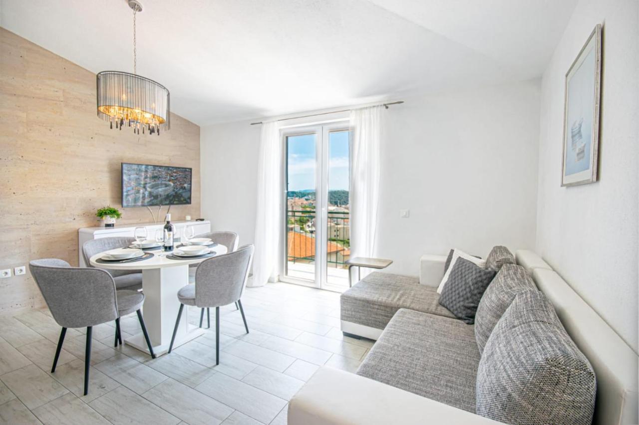 Apartments Villa Luce Makarska Exterior photo