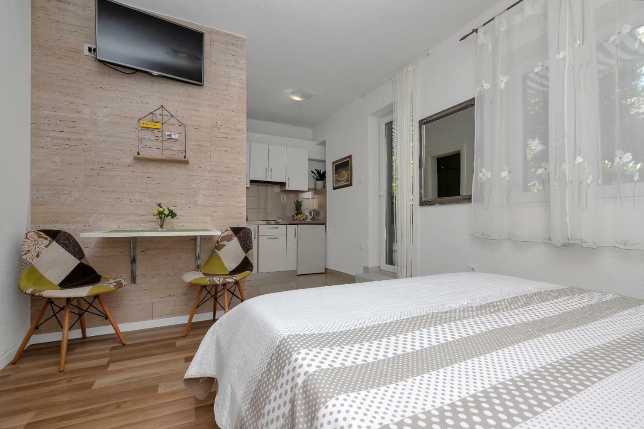 Apartments Villa Luce Makarska Exterior photo