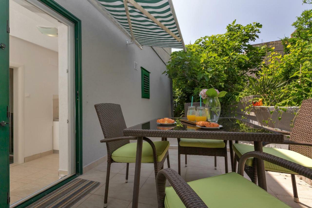 Apartments Villa Luce Makarska Exterior photo